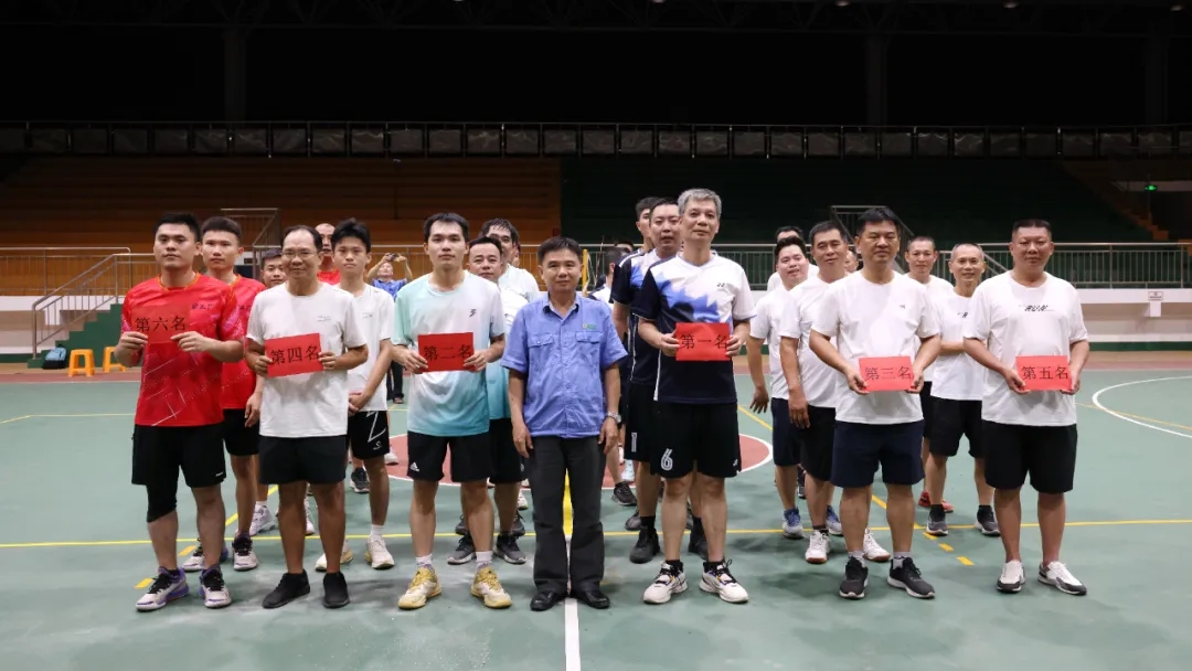 菠菜担保网员工气排球整体赛圆满落幕